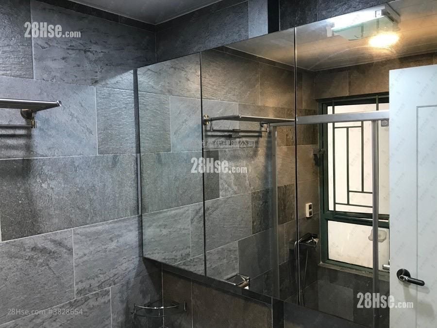 New Haven Sell 2 Bedrooms , 1 Bathroom 551 ft²