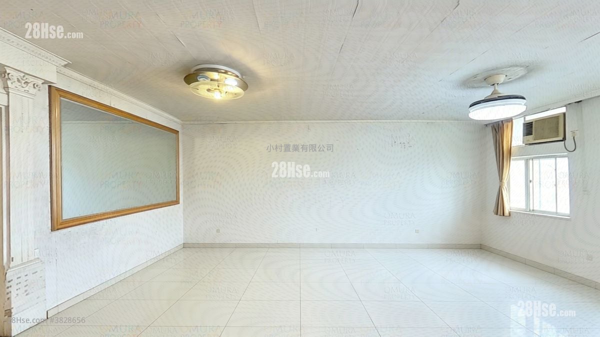 廳: 嘉隆苑 售盤 3 房 , 1 浴室 645 平方呎