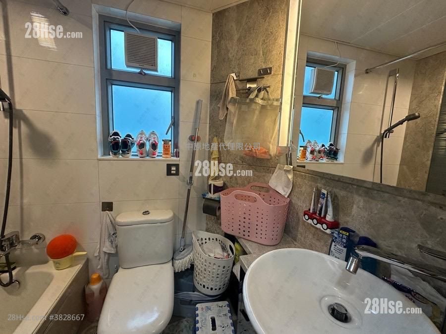 環宇海灣 售盤 3 房 , 2 浴室 722 平方呎