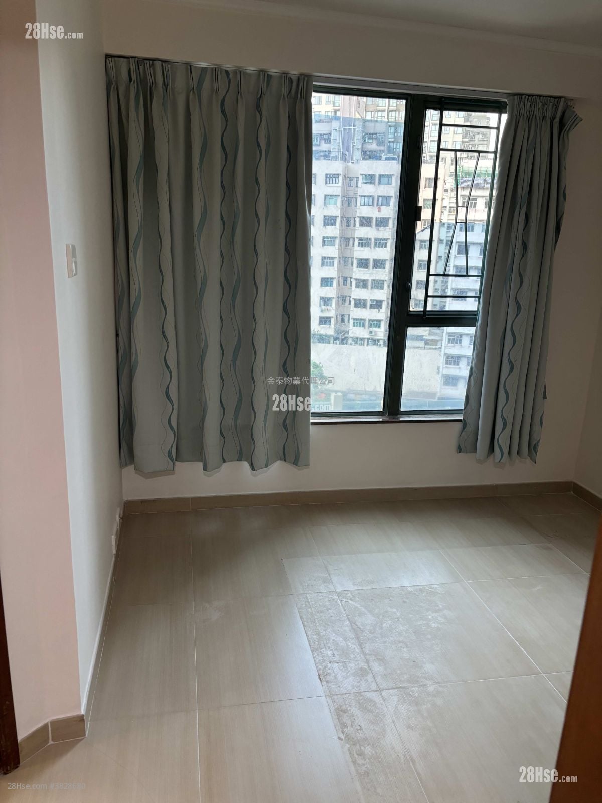 帝庭豪园 租盘 3 房 , 2 浴室 800 平方尺