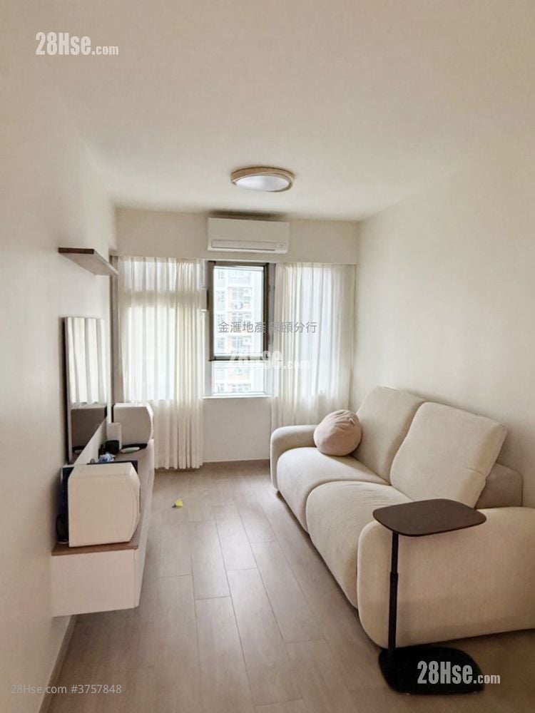 Kai Chuen Court Sell 2 Bedrooms , 1 Bathroom 441 ft²