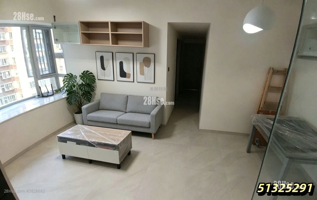 living room: Ravana Garden Sell 3 Bedrooms , 2 Bathrooms 545 ft²