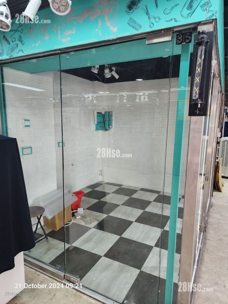 昌寧商場 租盤 100 平方呎