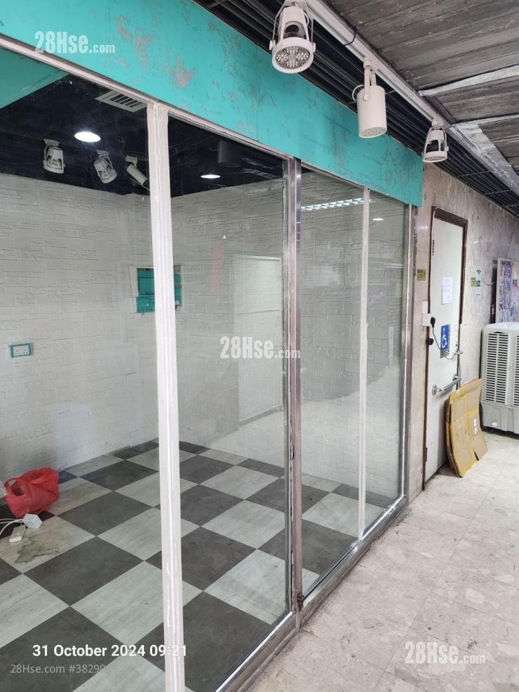 昌寧商場 租盤 100 平方呎