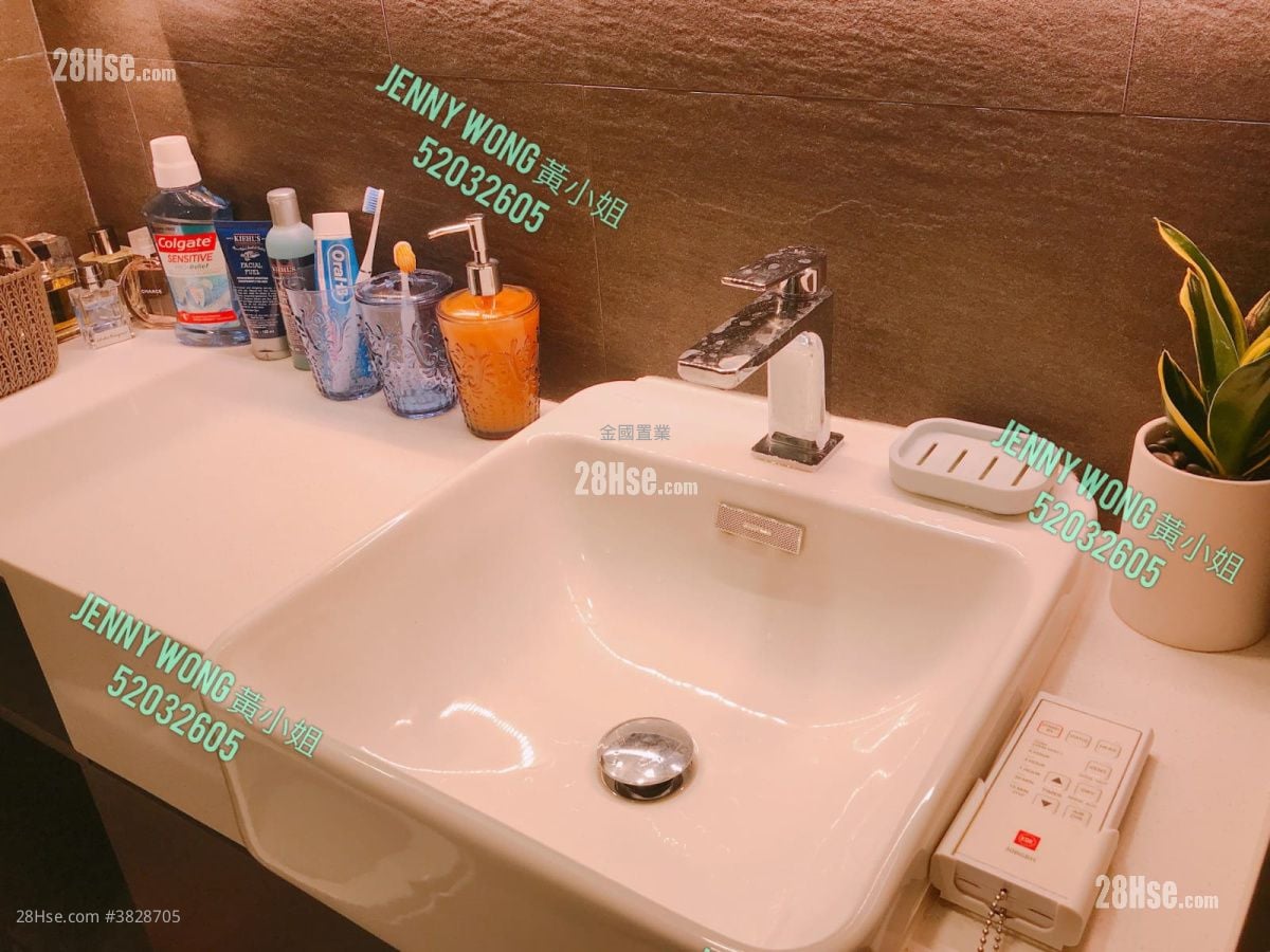 Han Cheong Building Sell Studio , 1 Bathroom 224 ft²