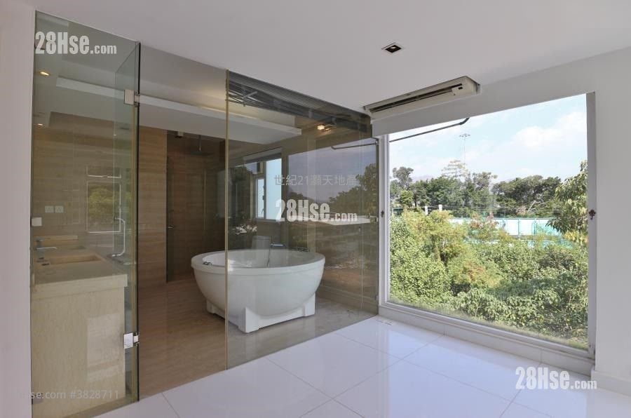 Riverain Bayside Rental 4 Bedrooms , 3 Bathrooms 2,104 ft²