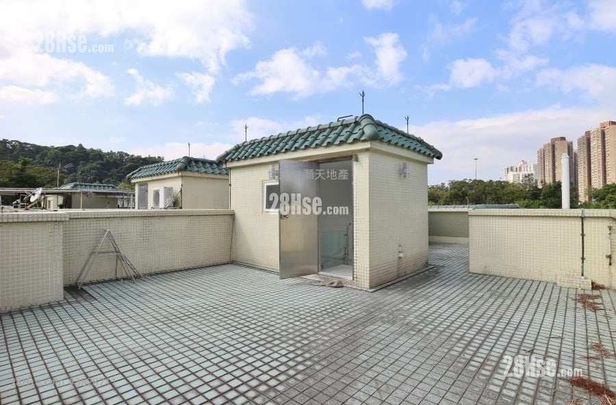 Riverain Bayside Rental 4 Bedrooms , 3 Bathrooms 2,104 ft²