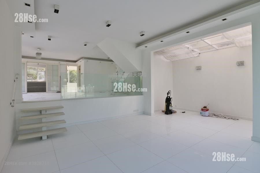 Riverain Bayside Rental 4 Bedrooms , 3 Bathrooms 2,104 ft²