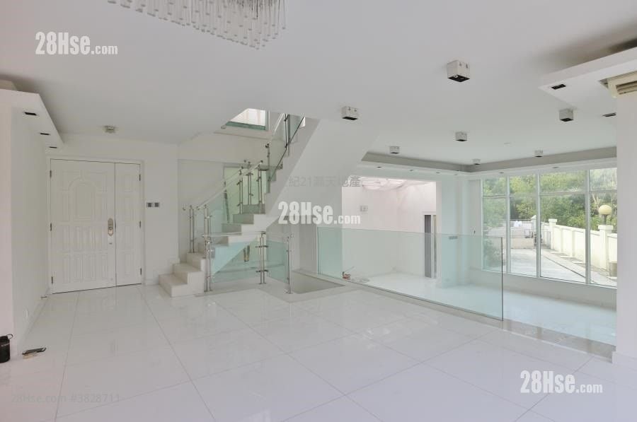 Riverain Bayside Rental 4 Bedrooms , 3 Bathrooms 2,104 ft²