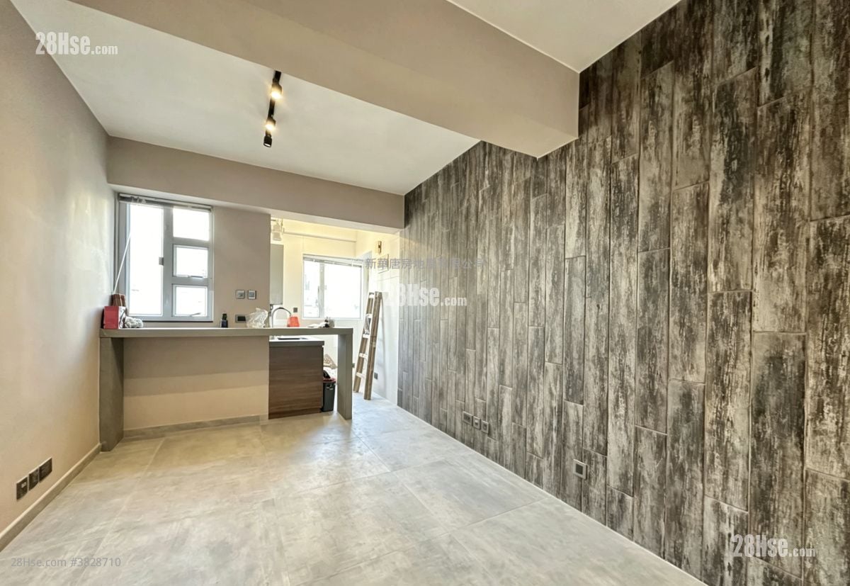 Bonanza Court Rental 3 Bedrooms , 1 Bathroom 618 ft²