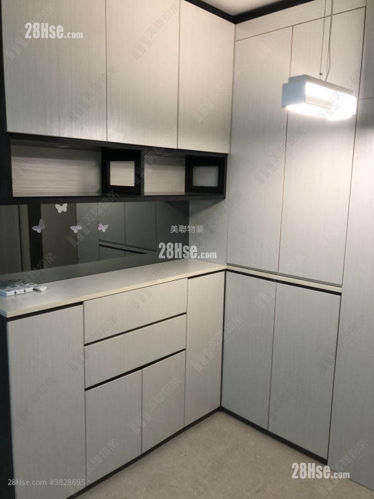 世宙 租盘 2 房 , 1 浴室 426 平方尺