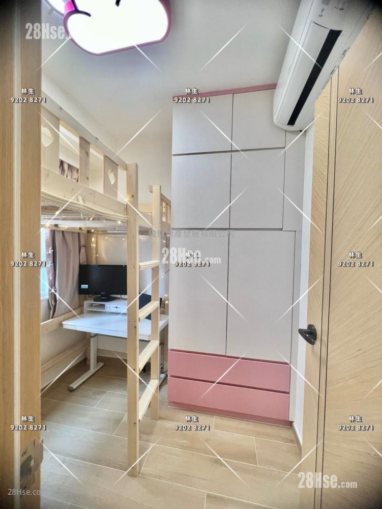 Scenery Court Sell 2 Bedrooms , 1 Bathroom 375 ft²