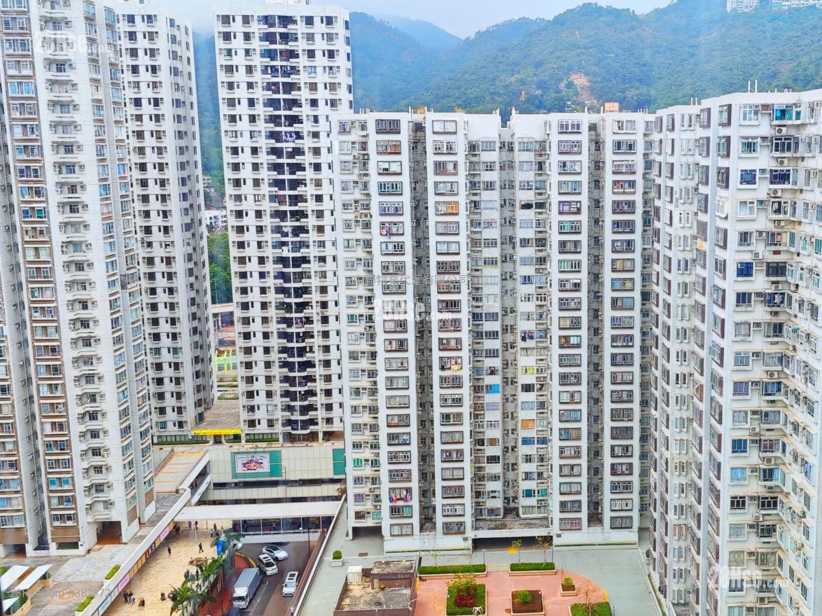 好運中心 售盤 2 房 , 1 浴室 348 平方呎