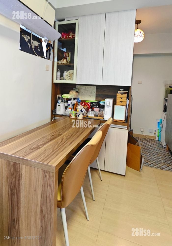 好運中心 售盤 2 房 , 1 浴室 348 平方呎