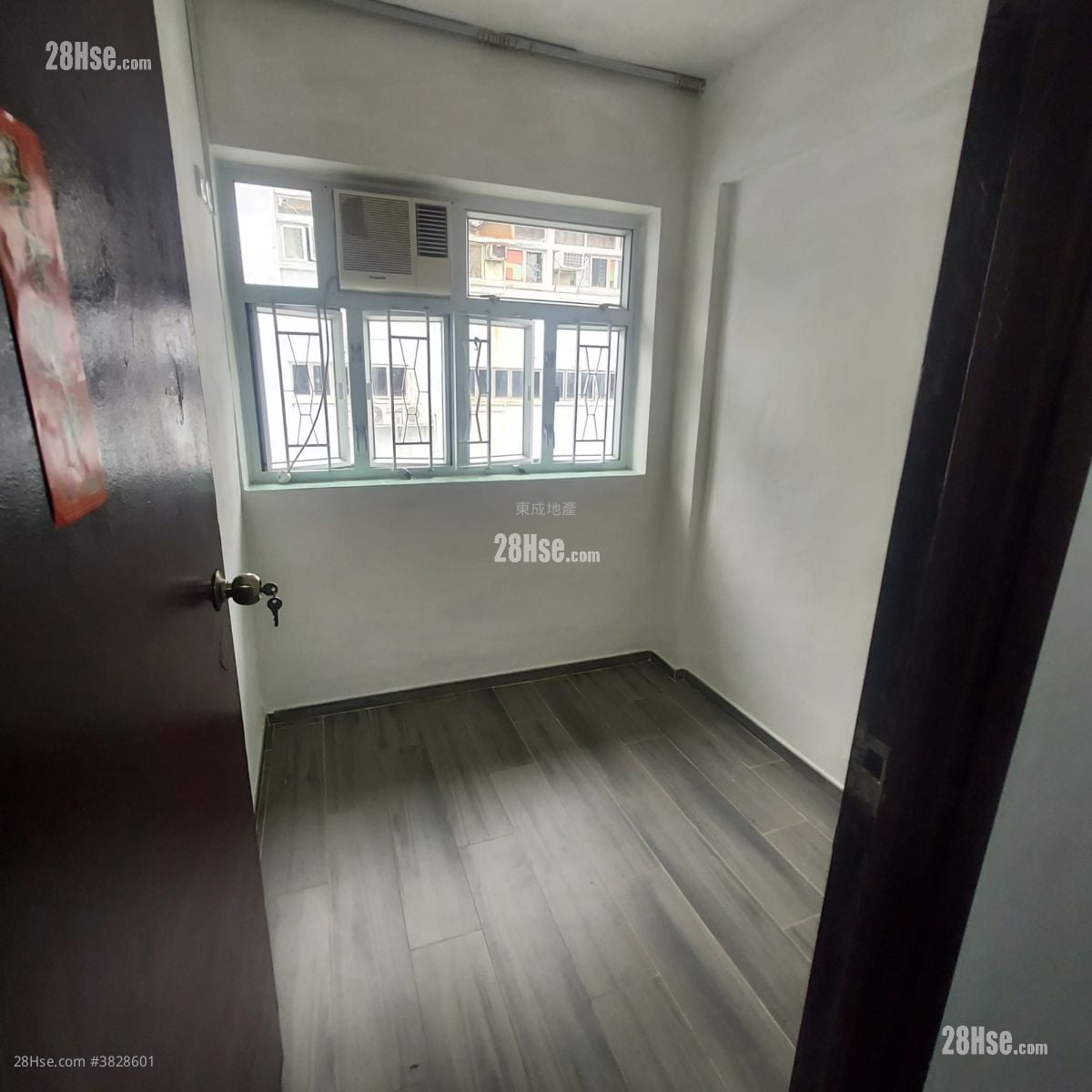 Tung Po Building Rental 2 Bedrooms , 1 Bathroom 316 ft²