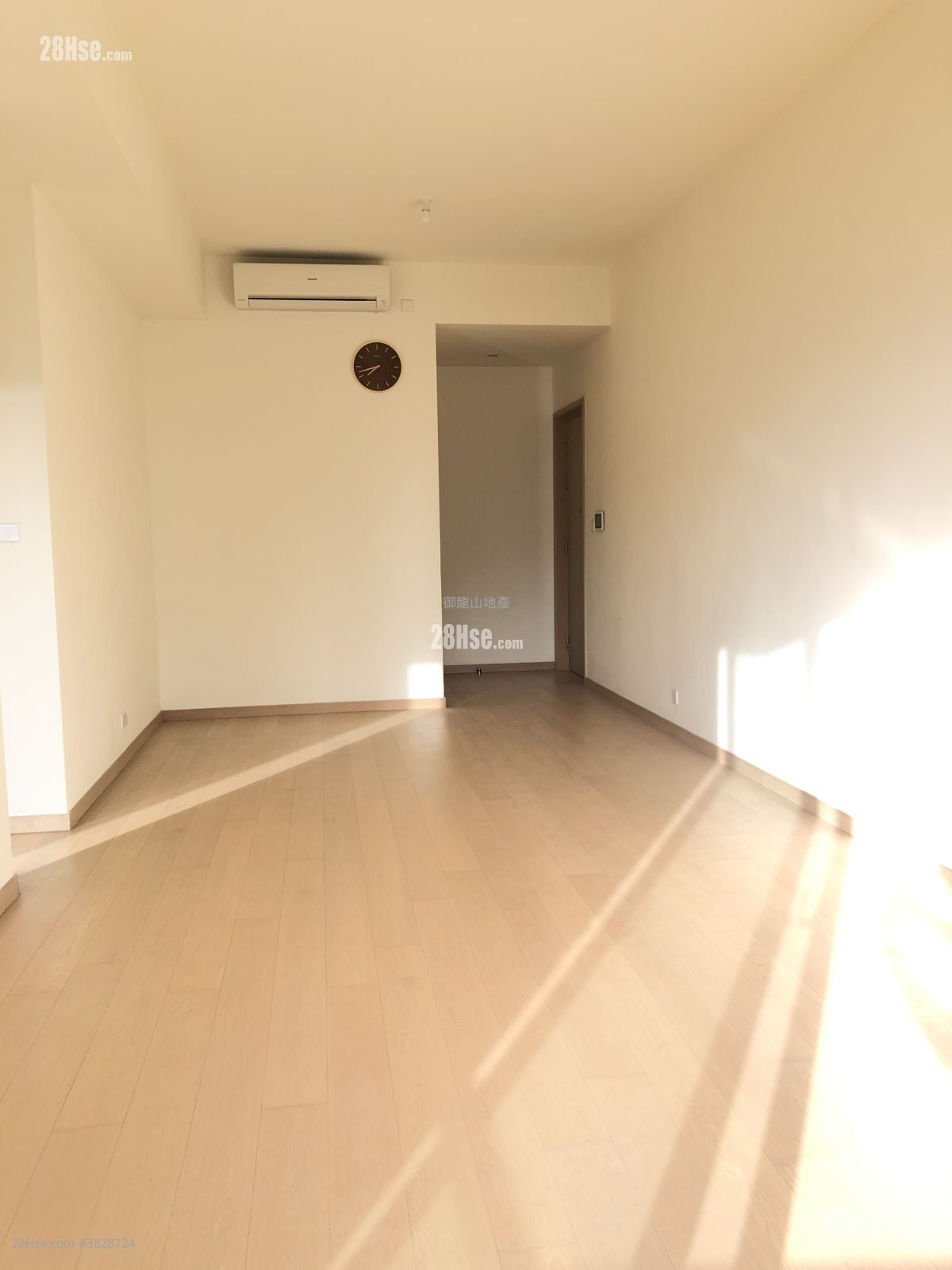 Dragons Range Rental 3 Bedrooms , 2 Bathrooms 963 ft²