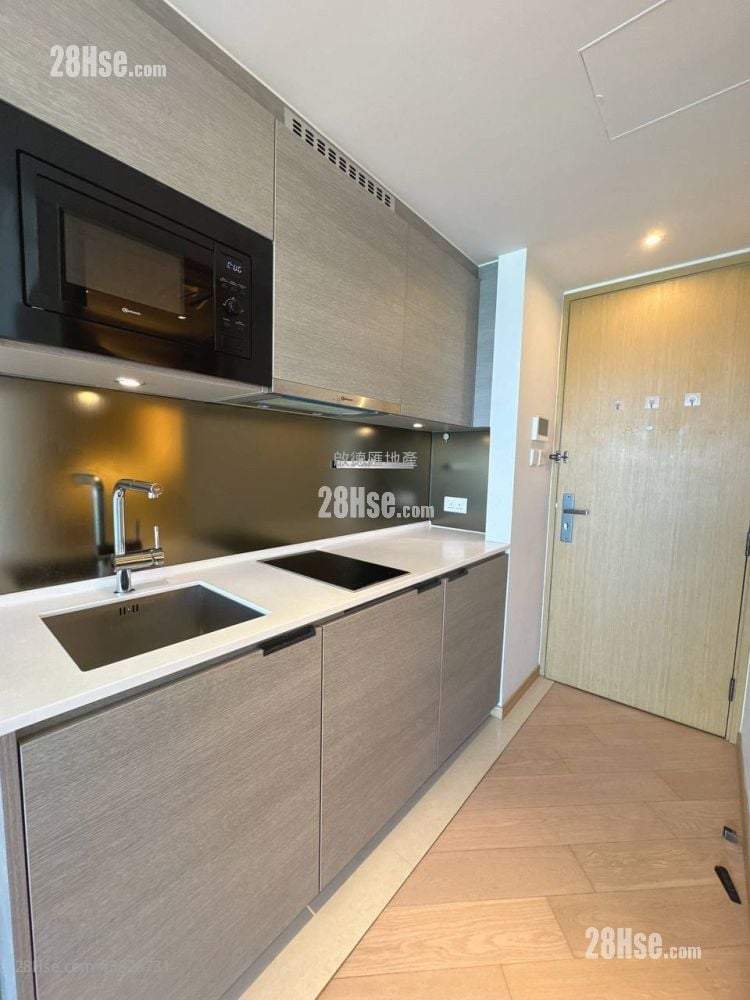 Upper East Rental Studio , 1 Bathroom 230 ft²