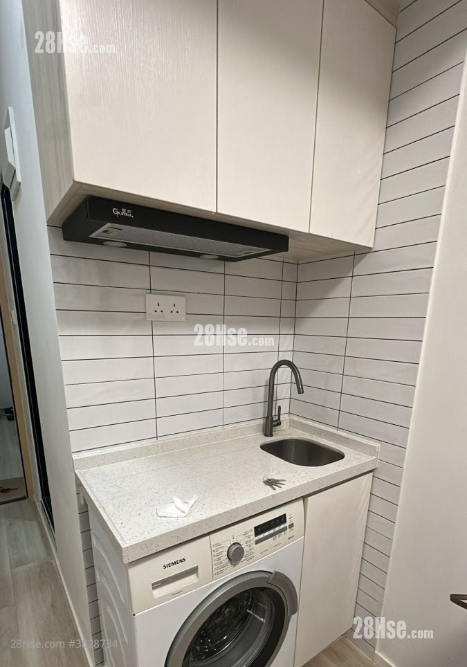 Hoi Deen Court Rental Studio , 1 Bathroom 150 ft²