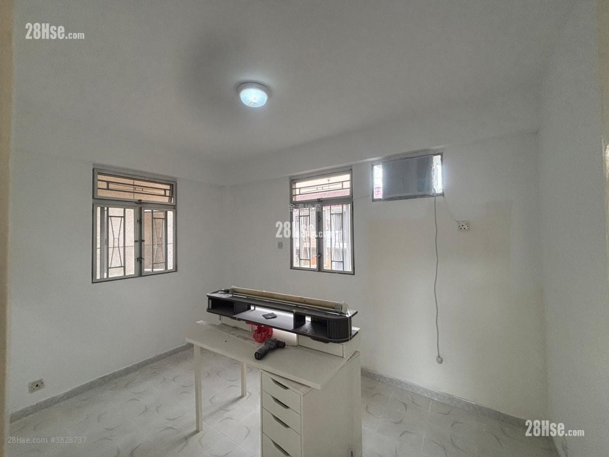 村屋 租盘 2 房 , 1 浴室