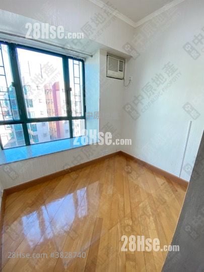 朗晴居 售盘 3 房 , 2 浴室 739 平方尺