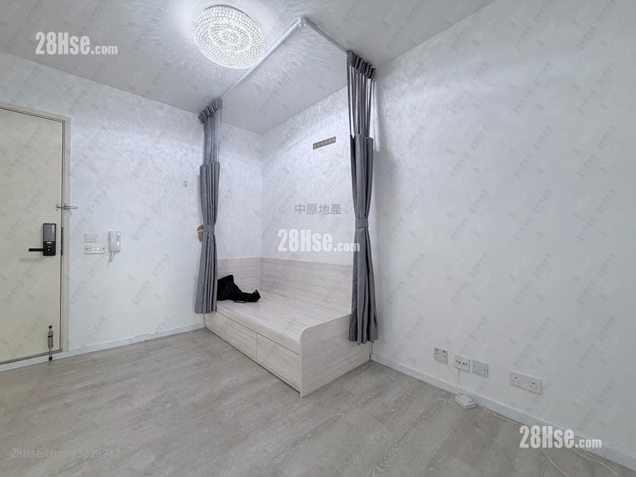 Shan Lai Court Sell 1 Bedroom 287 ft²