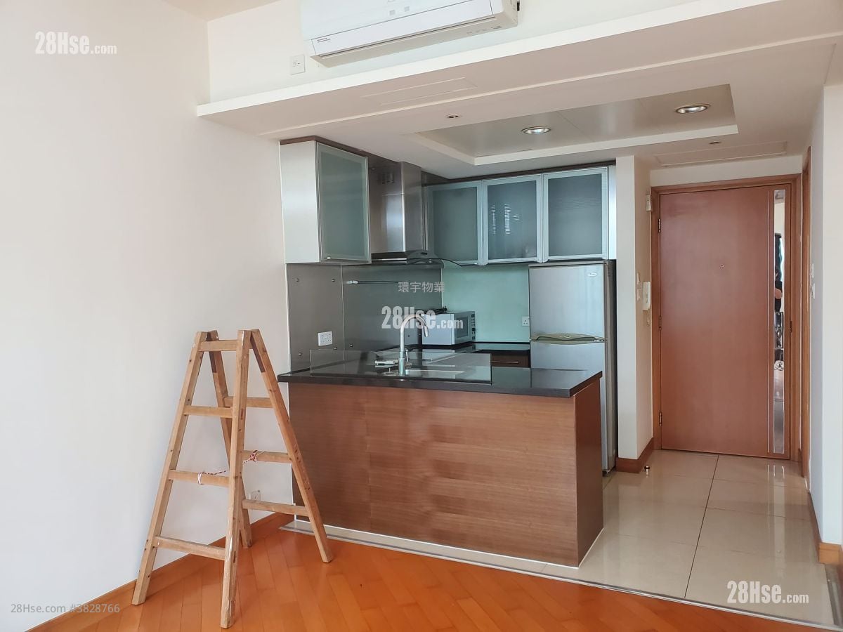 Chelsea Court Sell 2 Bedrooms , 1 Bathroom 471 ft²