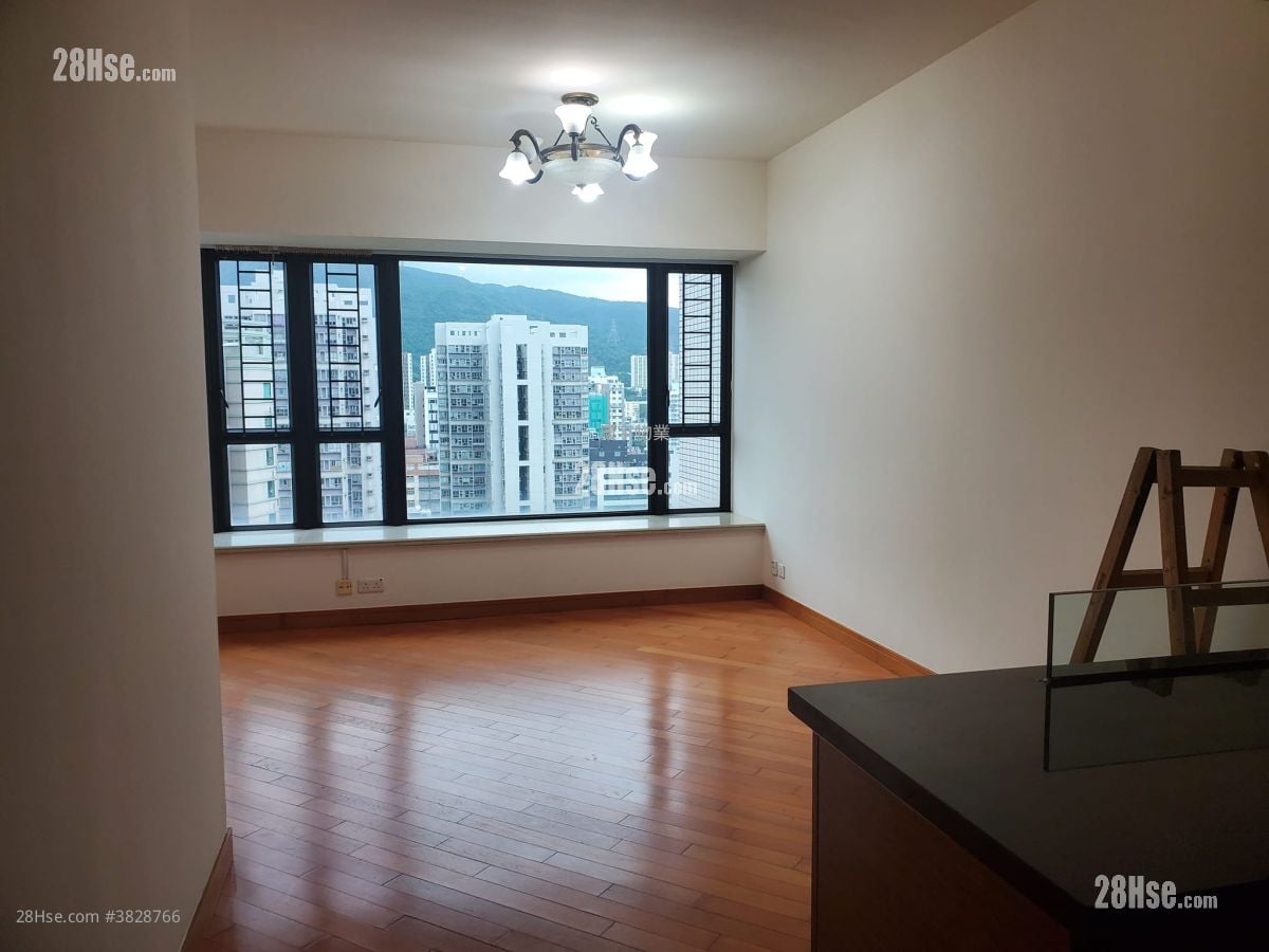 Chelsea Court Sell 2 Bedrooms , 1 Bathroom 471 ft²