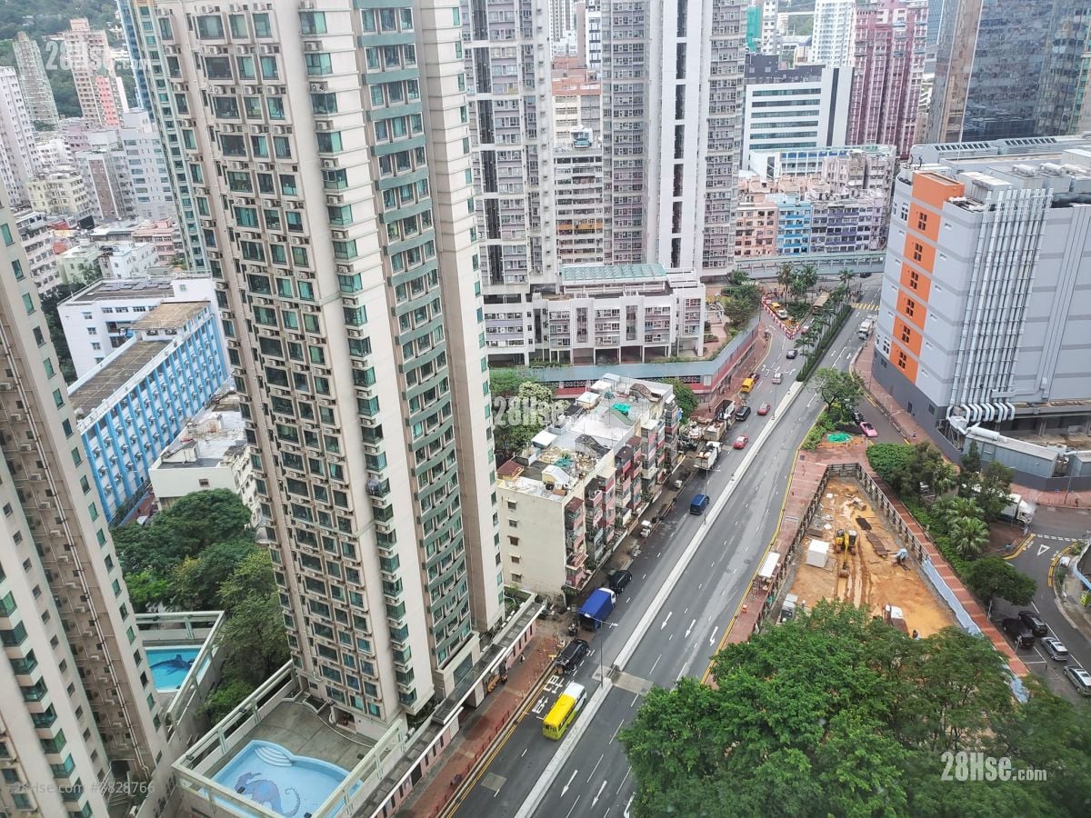 Chelsea Court Sell 2 Bedrooms , 1 Bathroom 471 ft²