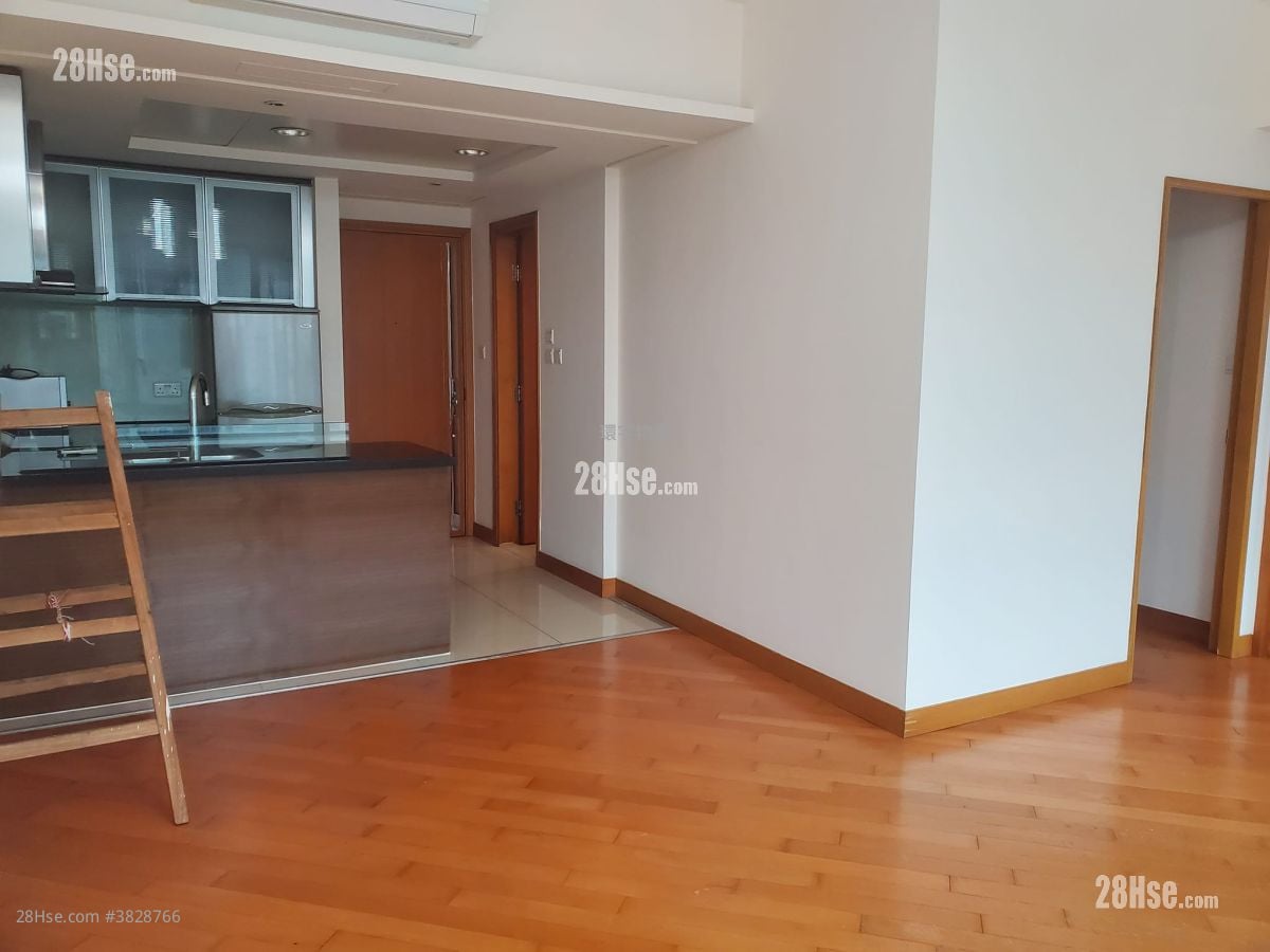 Chelsea Court Sell 2 Bedrooms , 1 Bathroom 471 ft²