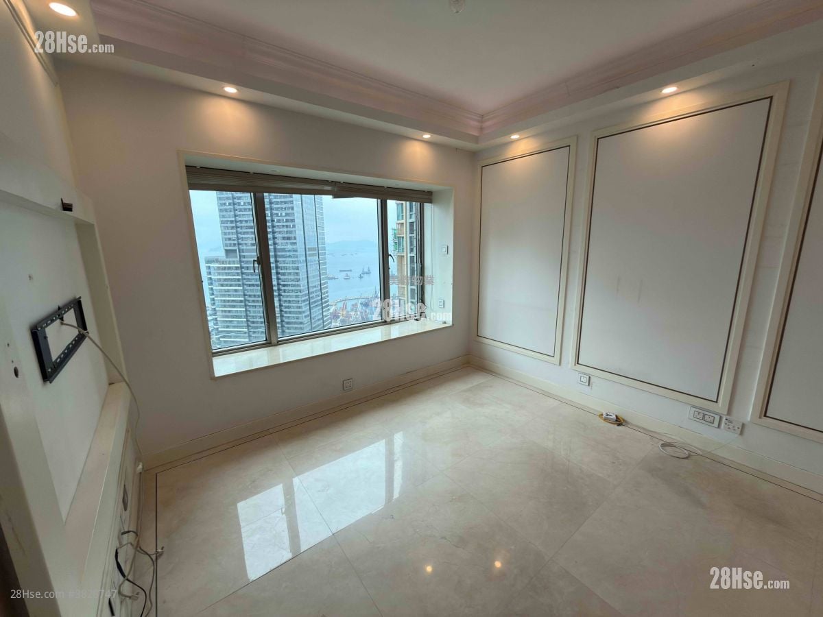 Sorrento Rental 2 Bedrooms , 2 Bathrooms 780 ft²