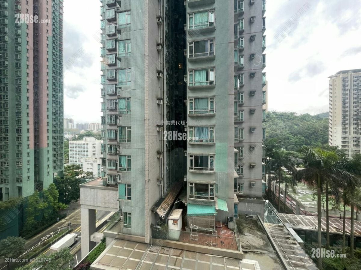 The Metro City Rental 2 Bedrooms , 1 Bathroom 420 ft²