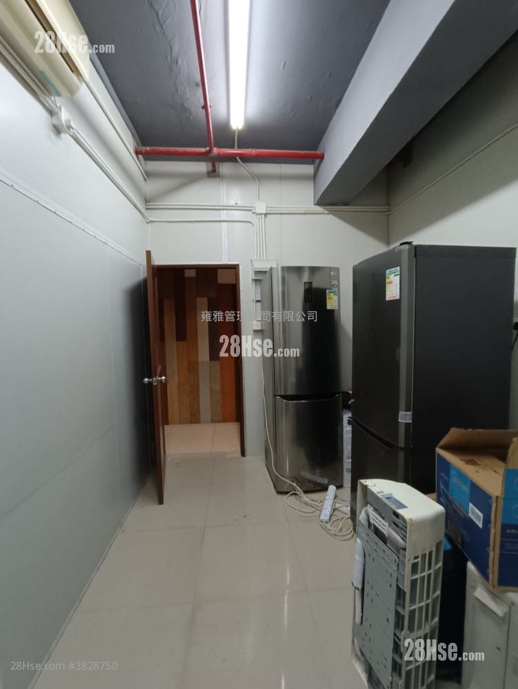 Wai Cheung Industrial Centre Rental 130 ft²