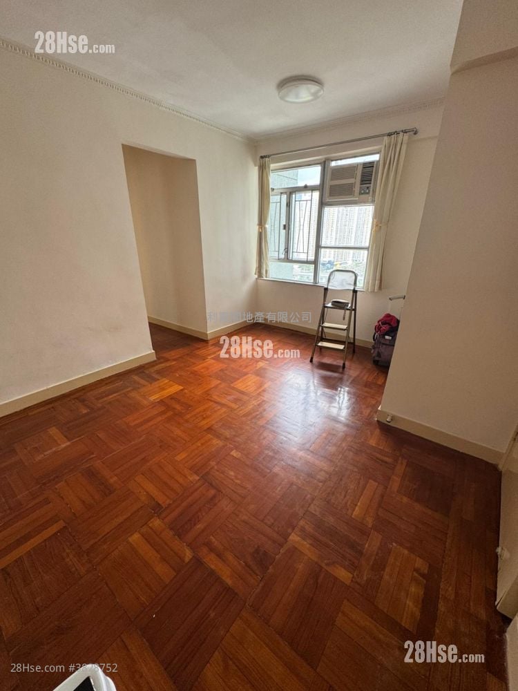 沙田第一城 售盤 3 房 , 1 浴室 451 平方呎