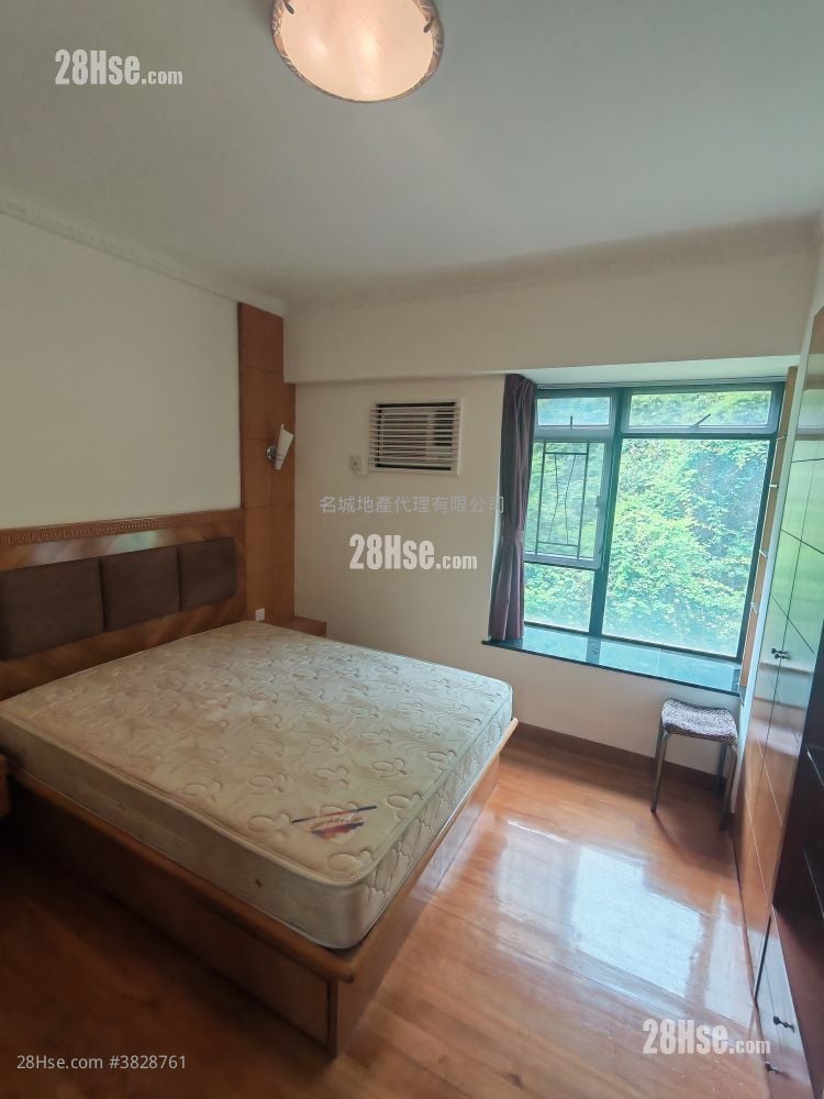 晓翠山庄 售盘 3 房 , 2 浴室 817 平方尺