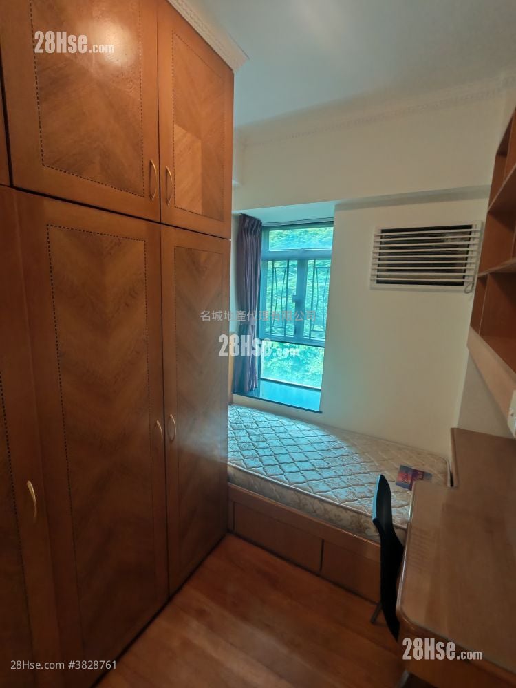 晓翠山庄 售盘 3 房 , 2 浴室 817 平方尺