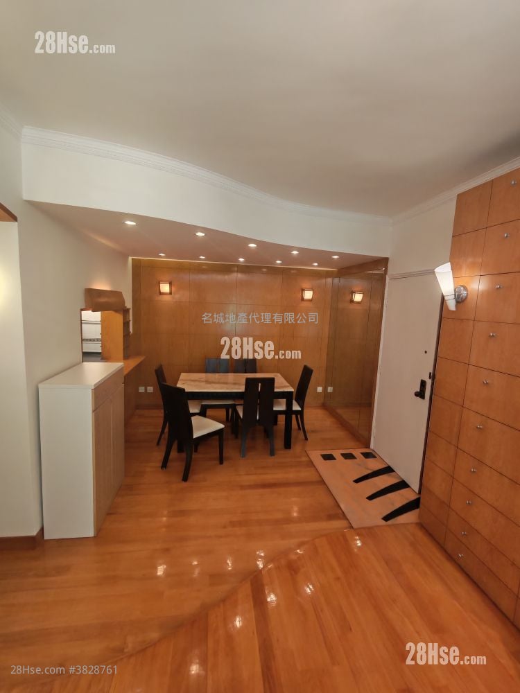 晓翠山庄 售盘 3 房 , 2 浴室 817 平方尺