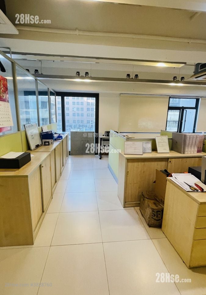 Mackenny Centre Sell 2 Bedrooms , 2 Toilets 1,780 ft²