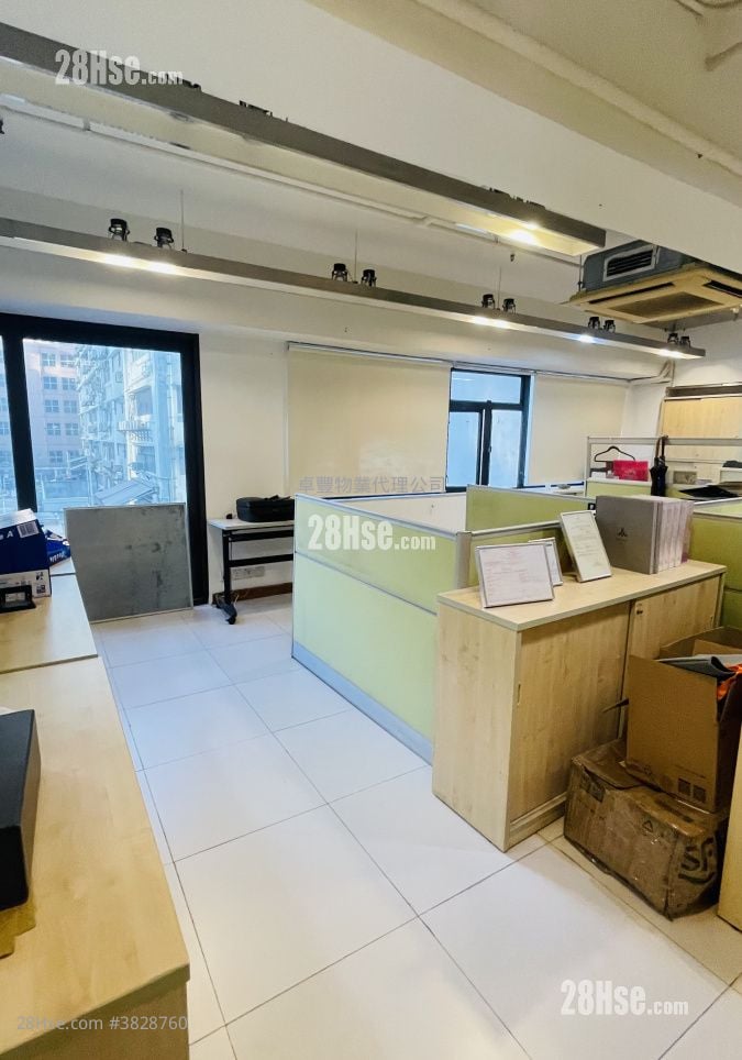 Mackenny Centre Sell 2 Bedrooms , 2 Toilets 1,780 ft²