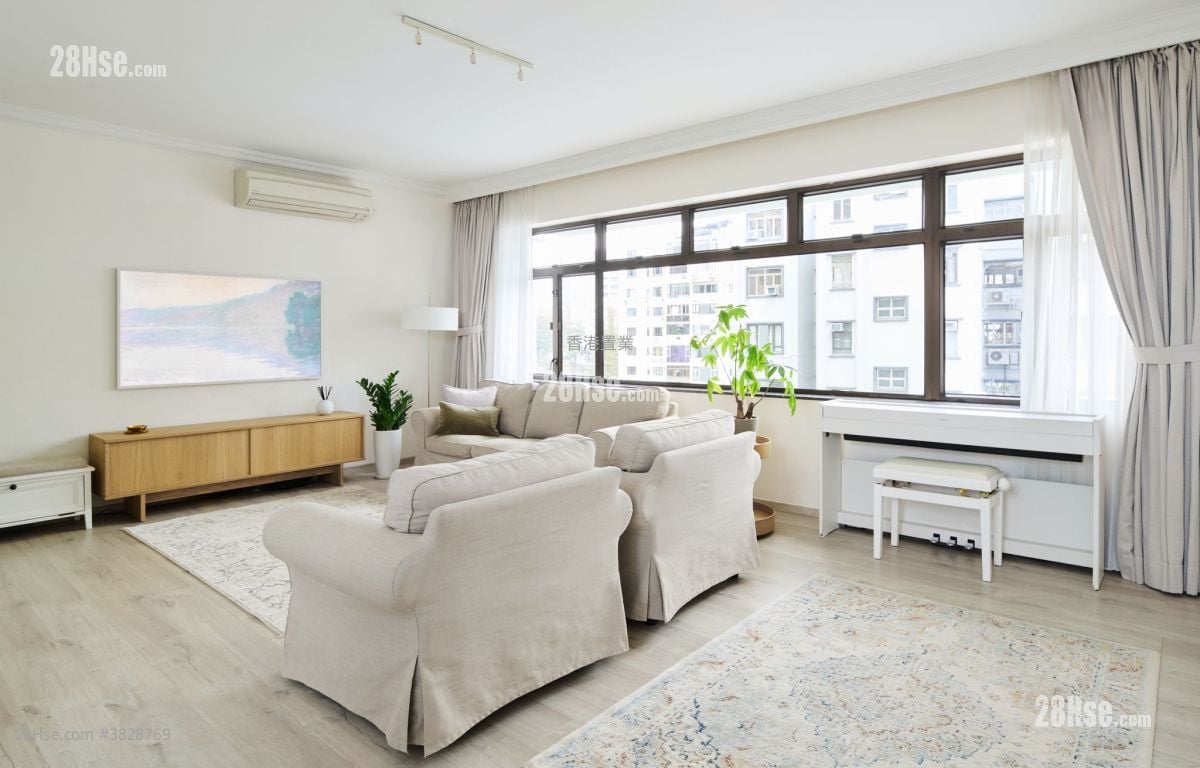 鼎峰大廈 售盤 3 房 1,173 平方呎