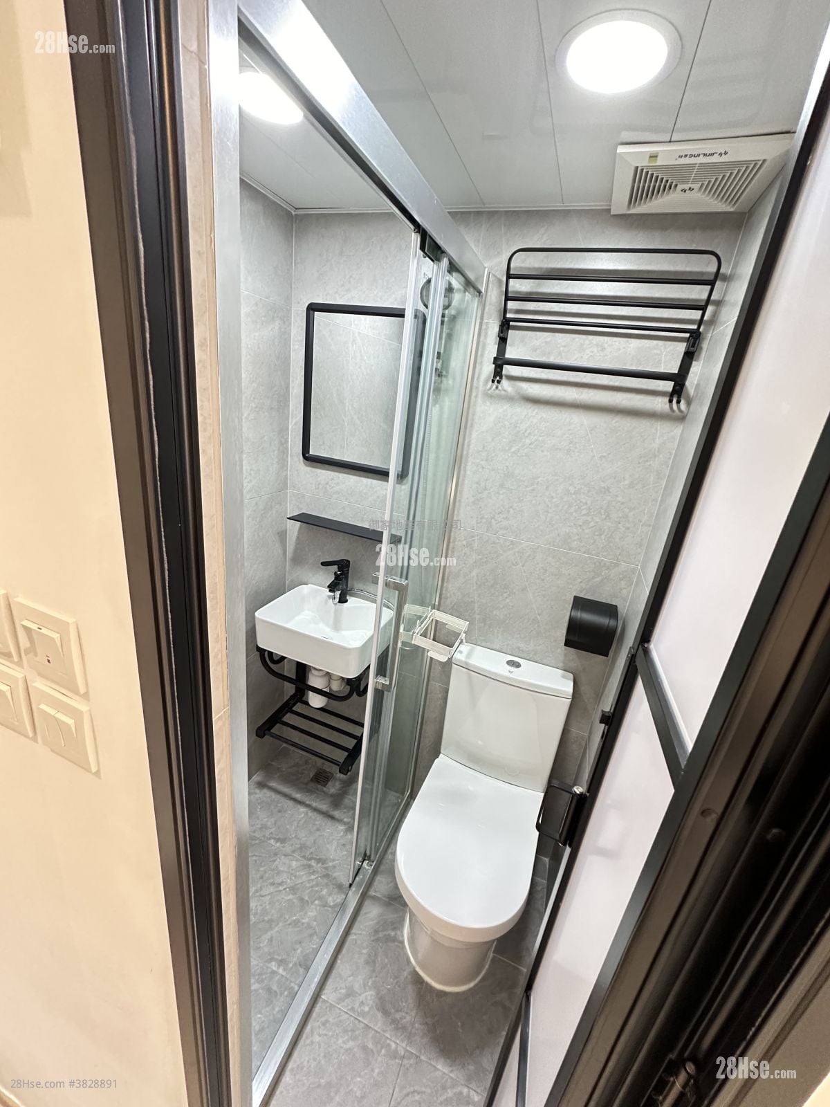 彌敦道609號 租盤 1 浴室 140 平方呎