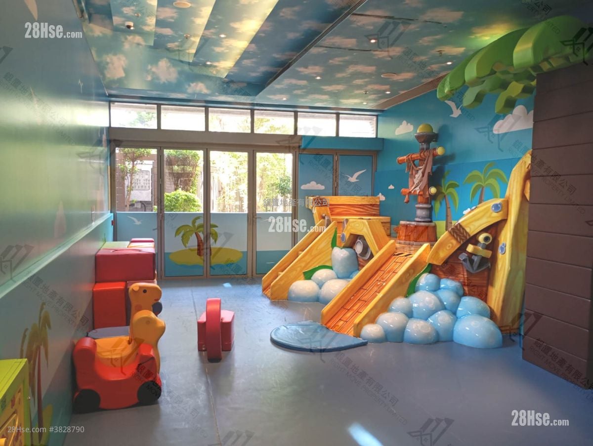 逸瓏海滙 售盤 1 房 , 1 浴室 409 平方呎