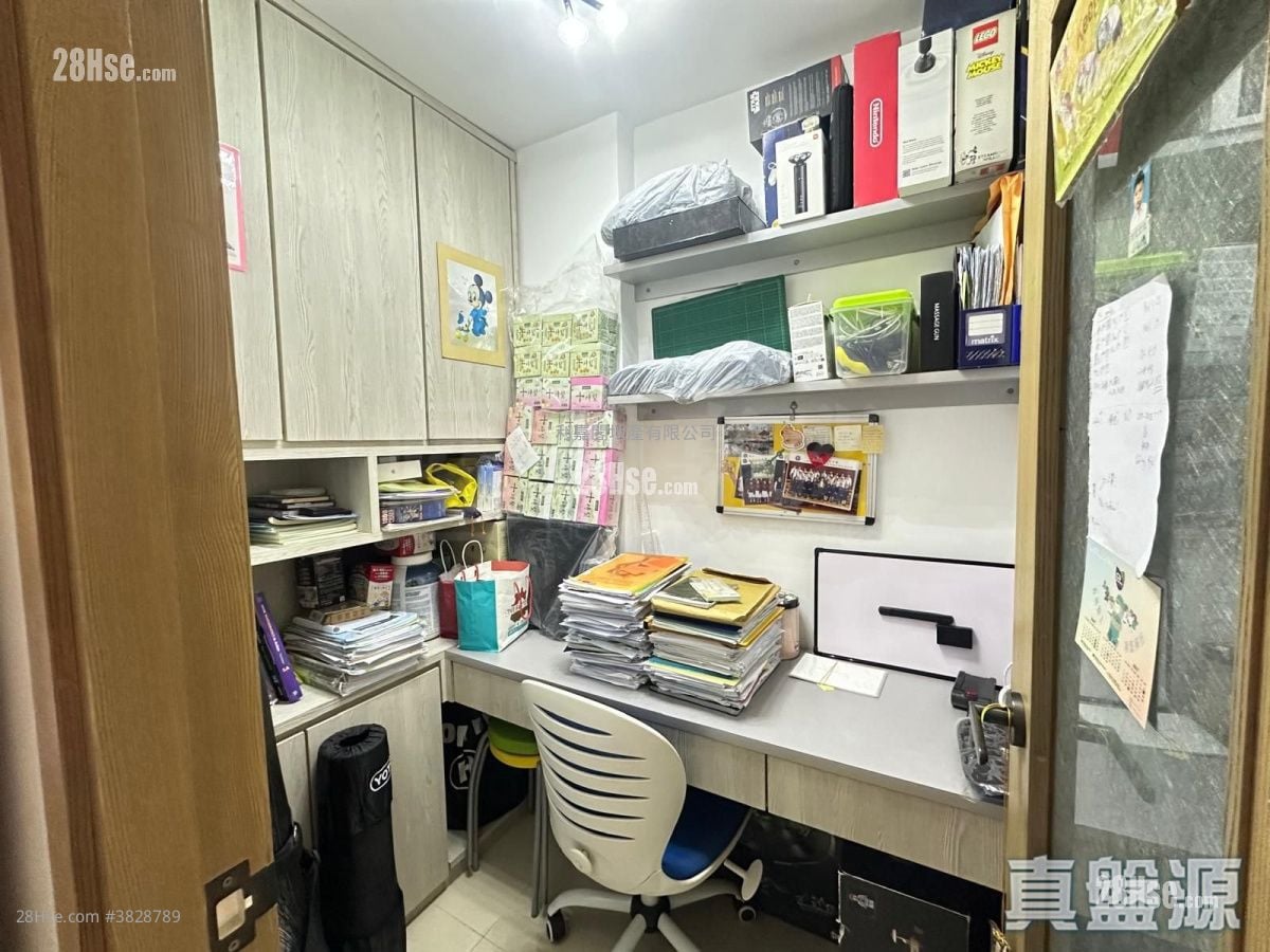 美孚新邨 售盘 2 房 , 2 浴室 591 平方尺