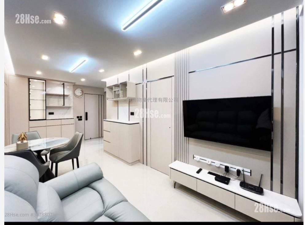 Kam Chun Court Sell 490 ft²