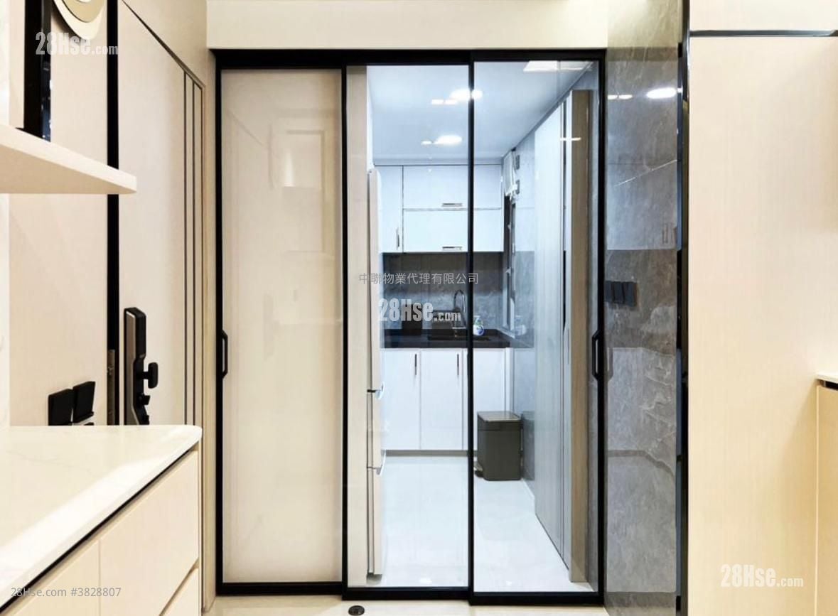 Kam Chun Court Sell 490 ft²