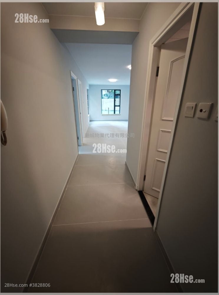 御龙居 租盘 2 房 , 1 浴室 561 平方尺