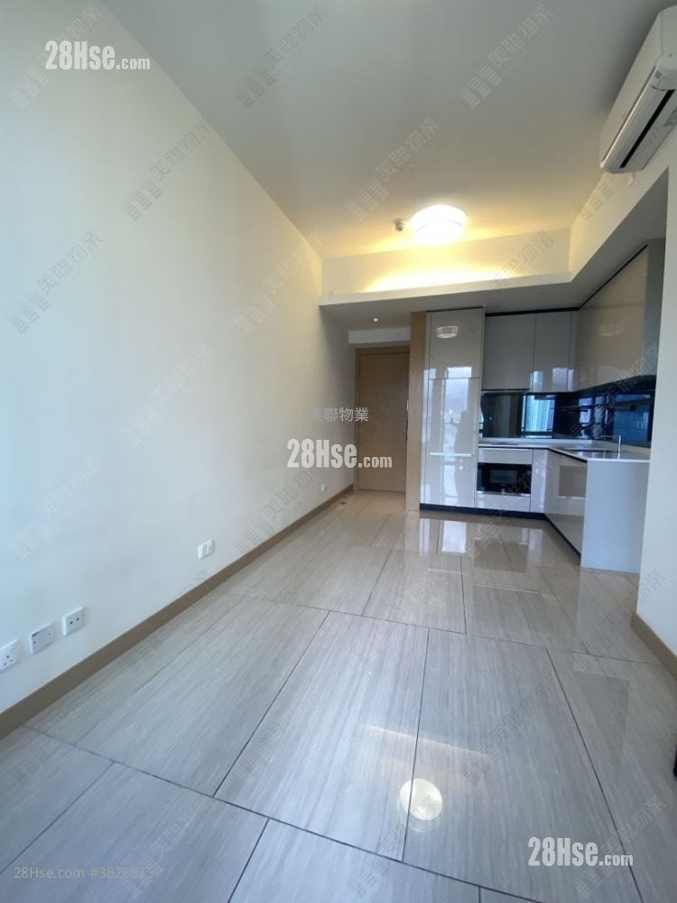 Cullinan West Rental 2 Bedrooms , 1 Bathroom 449 ft²