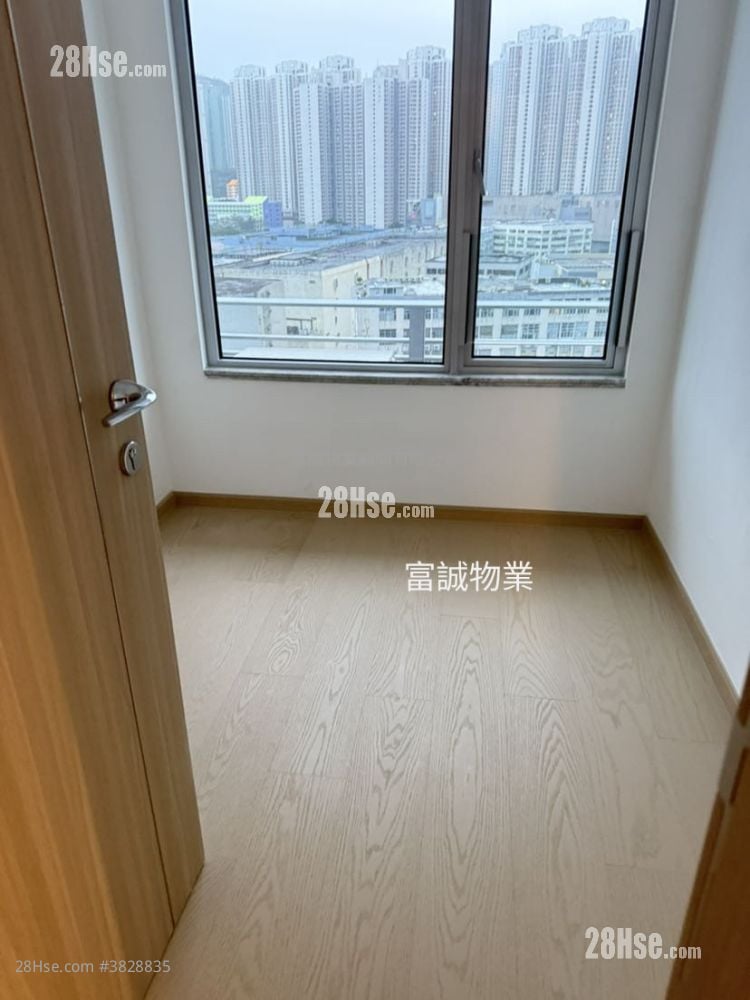 亲海駅 售盘 2 房 , 1 浴室 468 平方尺