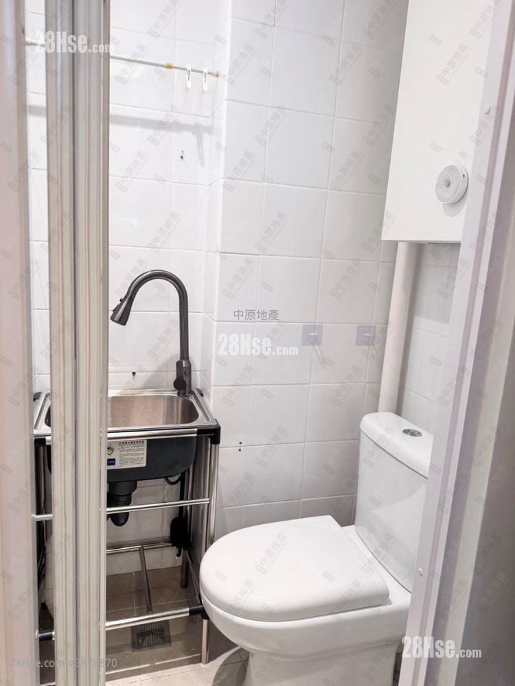 Wetland Seasons Bay 售盘 5+ 房 , 3 浴室 757 平方尺