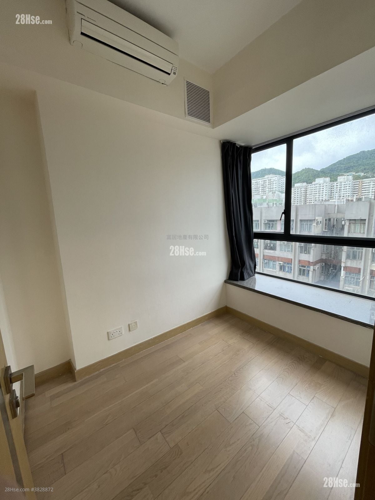 Giovane Sell 1 Bedroom , 1 Bathroom 224 ft²