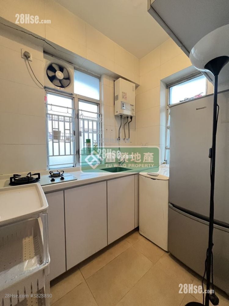 Han Cheong Building Sell Studio , 1 Bathroom 257 ft²
